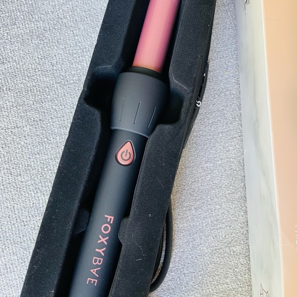 Foxybae Rose Gold 25mm Curling Wand main image 8